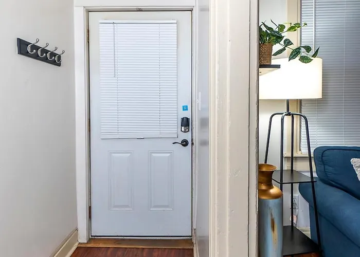1 Bedroom - Parking - Amazing View Nearby!