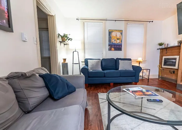 1 Bedroom - Parking - Amazing View Nearby! Apartment Pittsburgh