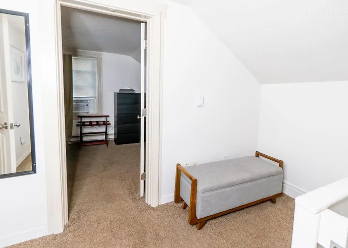 1 Bedroom - Parking - Amazing View Nearby!