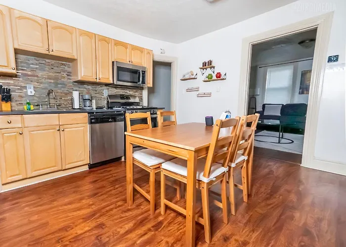 1 Bedroom - Parking - Amazing View Nearby! Apartment